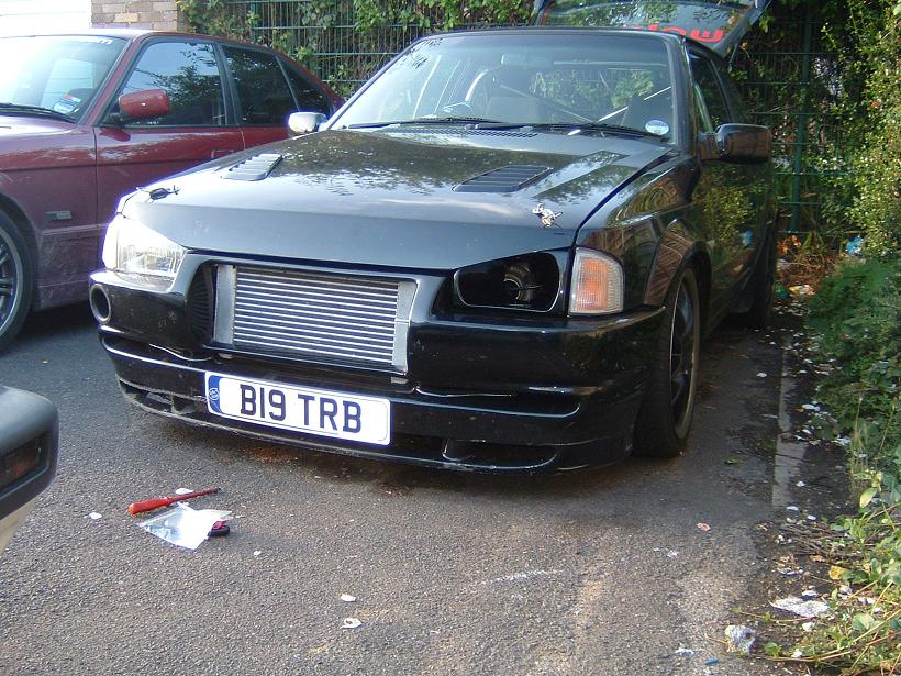 Pics wanted: Escort mk4 90spec front splitters - PassionFord